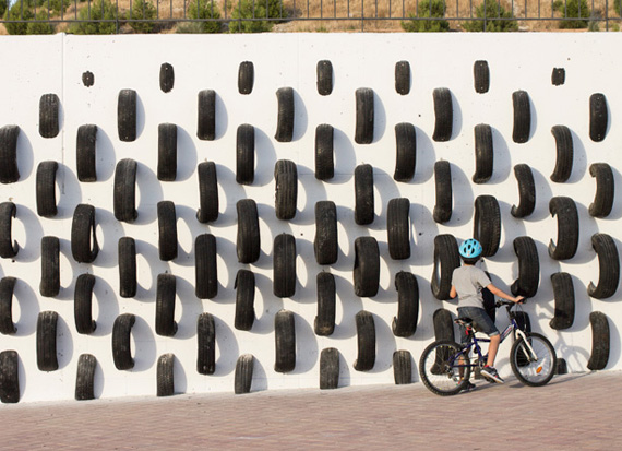 Urban Art Installations by Octavi Serra