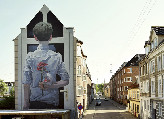 Meeting Her Parents: Mural by BEZT in Denmark