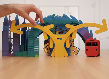 Laser-cut Animation by Kijek / Adamski