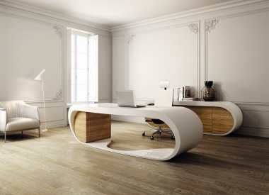 Goggle desk by Danny Venlet